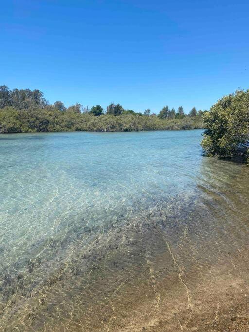 Wallis Lakehouse Villa Tuncurry Exteriör bild